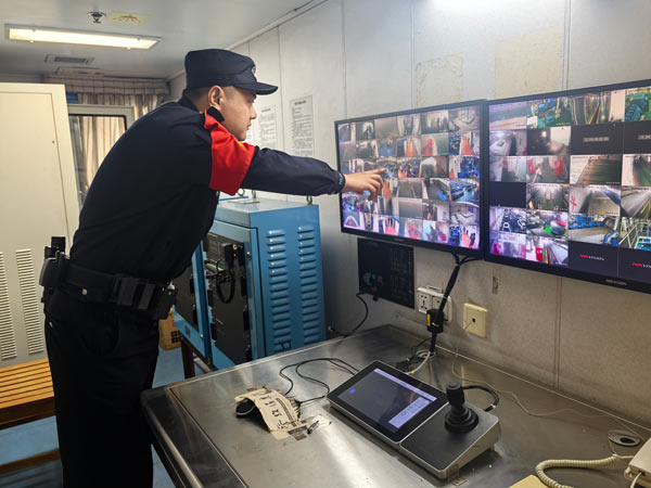 过海旅客不慎遗失手机，海南乘警及时帮找回